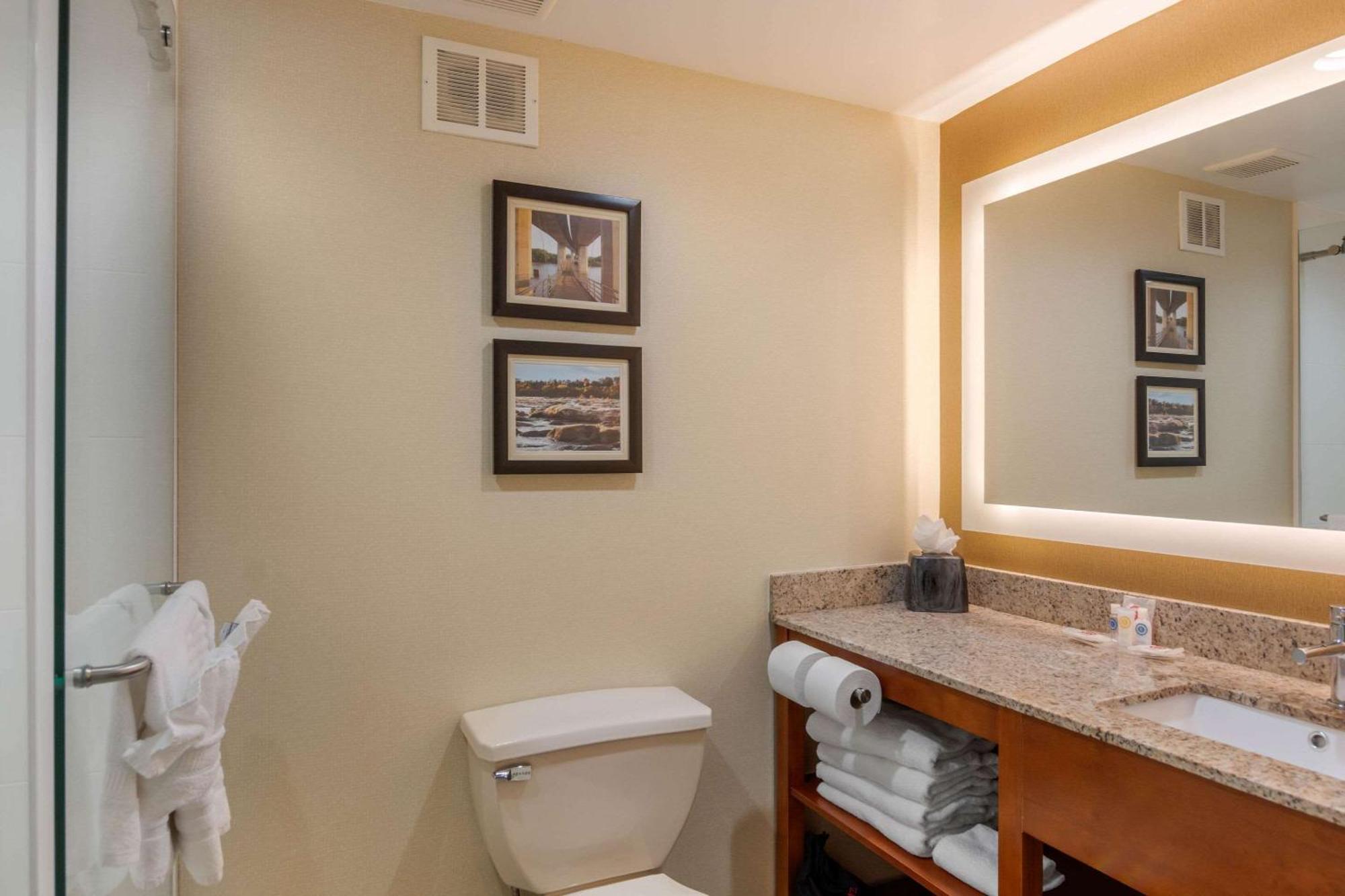 Comfort Suites Southpark Colonial Heights Luaran gambar